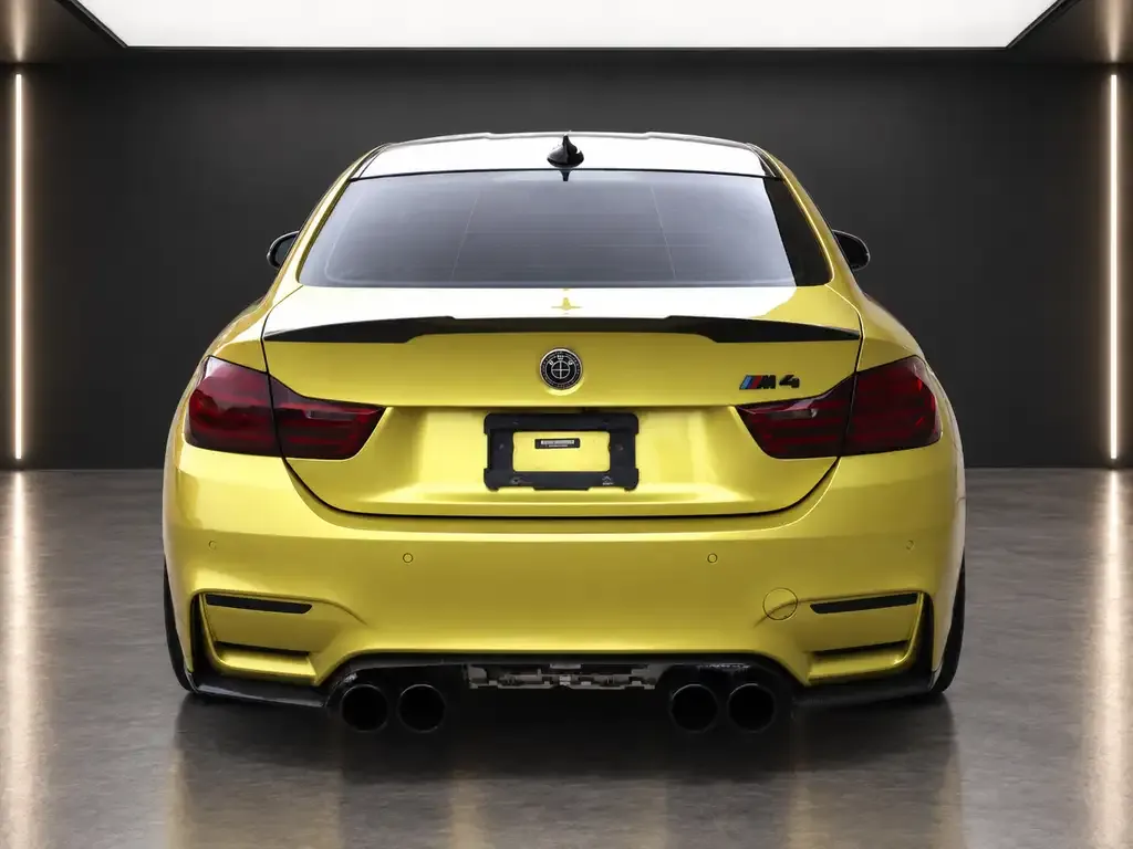 BMW M4 2016 photo 4