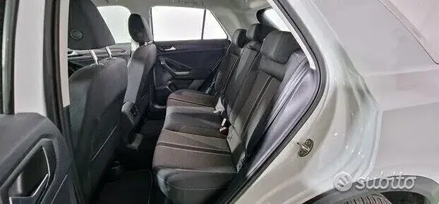 Volkswagen T-Roc 2019 photo 5