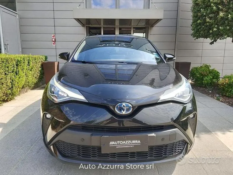 Toyota C-Hr 2022 photo 2