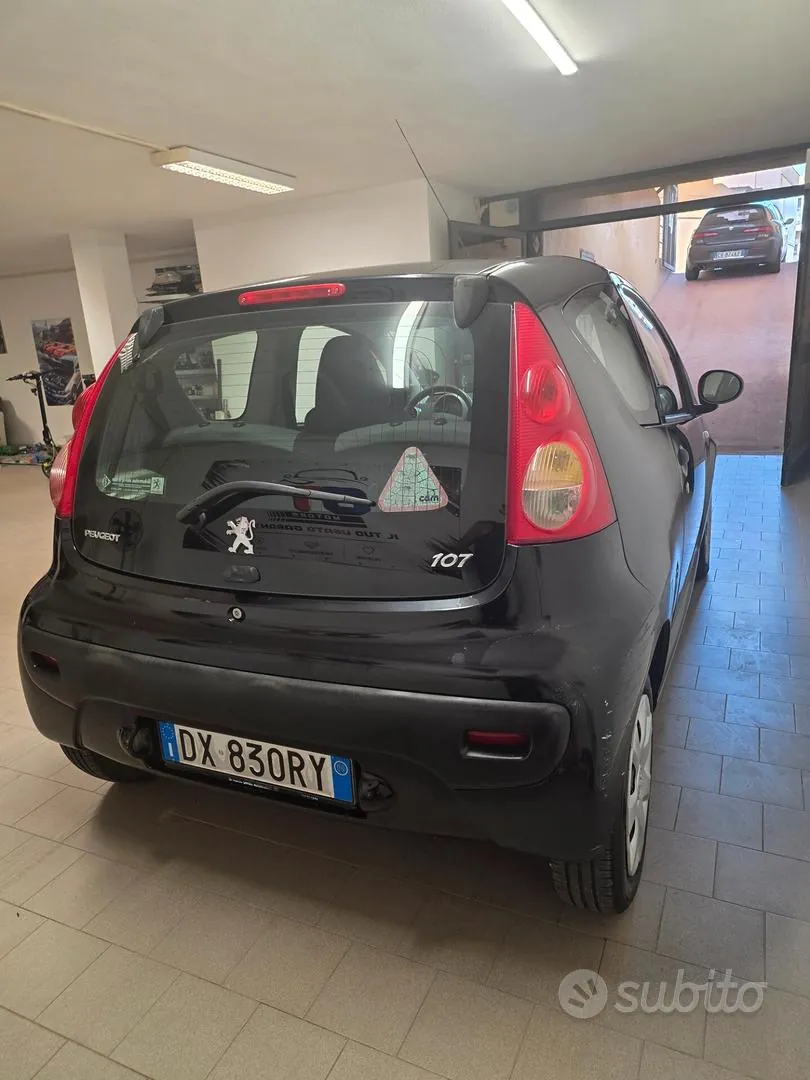 Peugeot 107 2009 photo 4