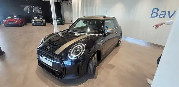 Mini Cooper 2024 photo 2