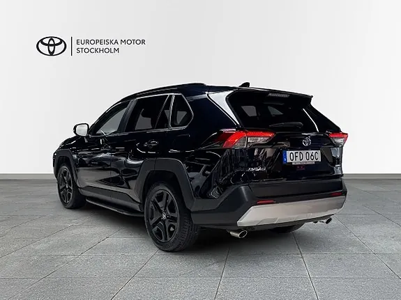 Toyota Rav4 2023 photo 3