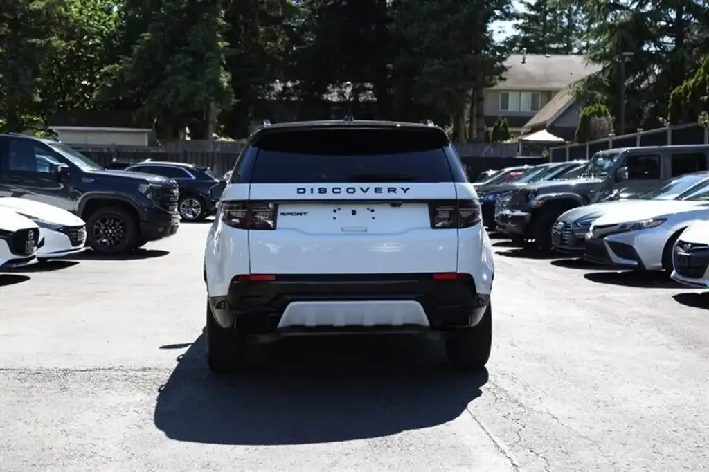 Land Rover Discovery Sport 2024 photo 5