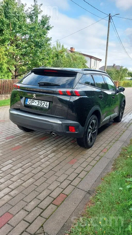 Peugeot 2008 2021 photo 3