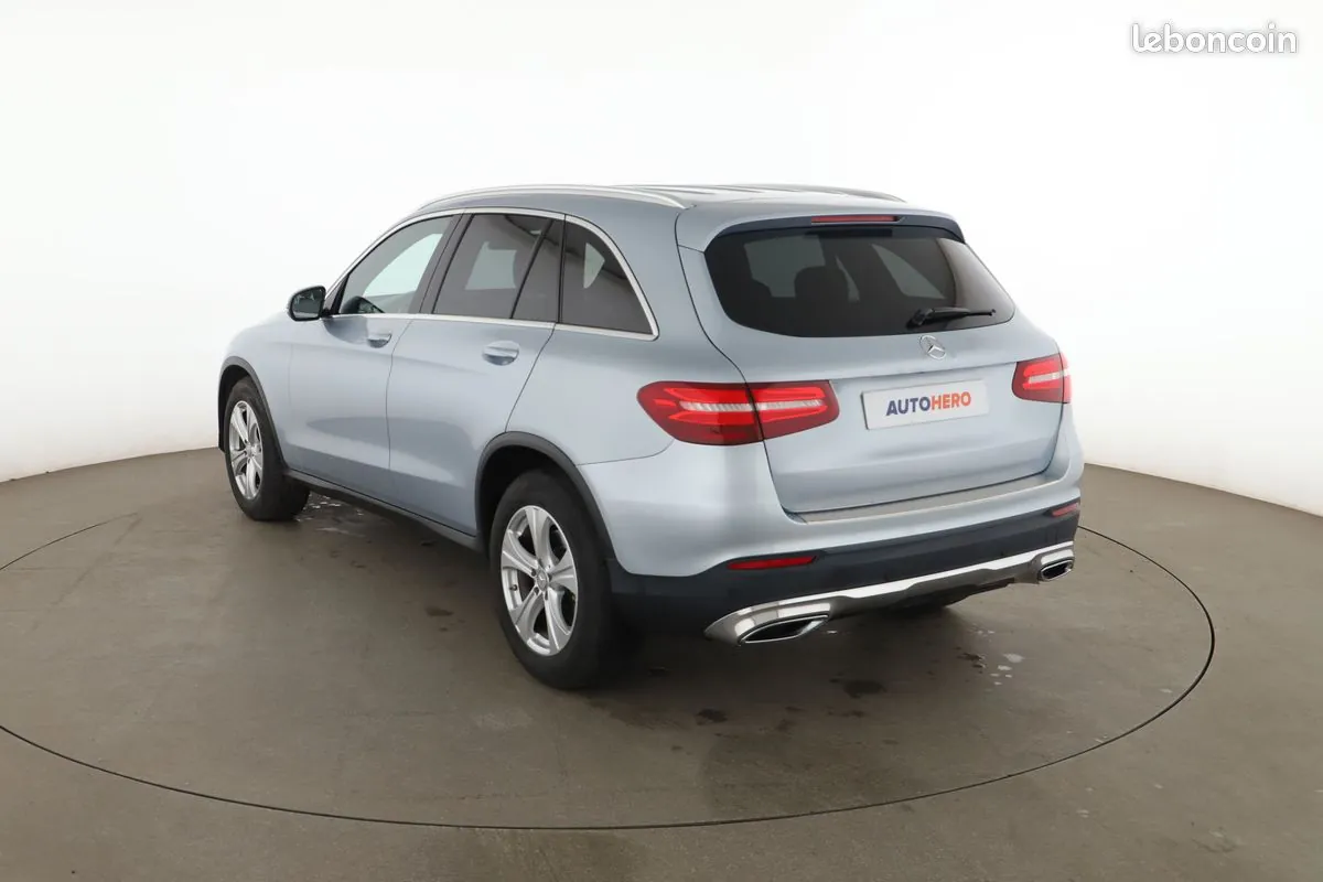 Mercedes-Benz Glc 2017 photo 2