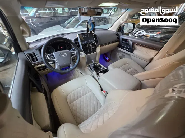 Toyota Land Cruiser 2019 photo 4