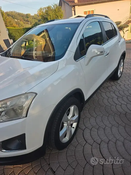Chevrolet Trax 2014 photo 2