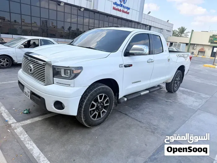 Toyota Tundra 2010 photo 4