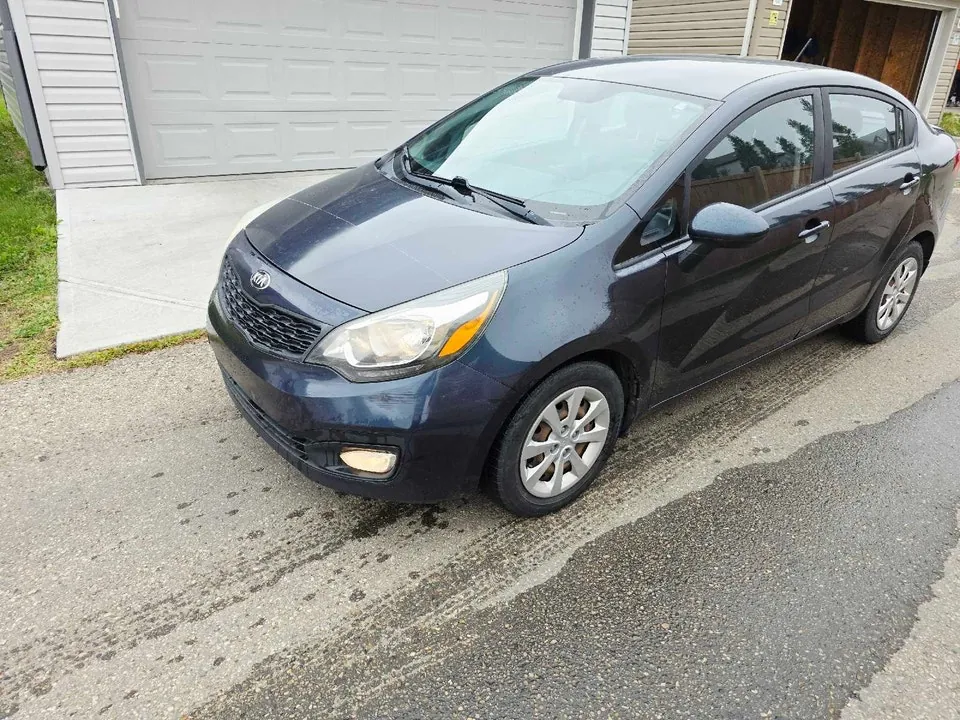 Kia Rio 2013 photo 2