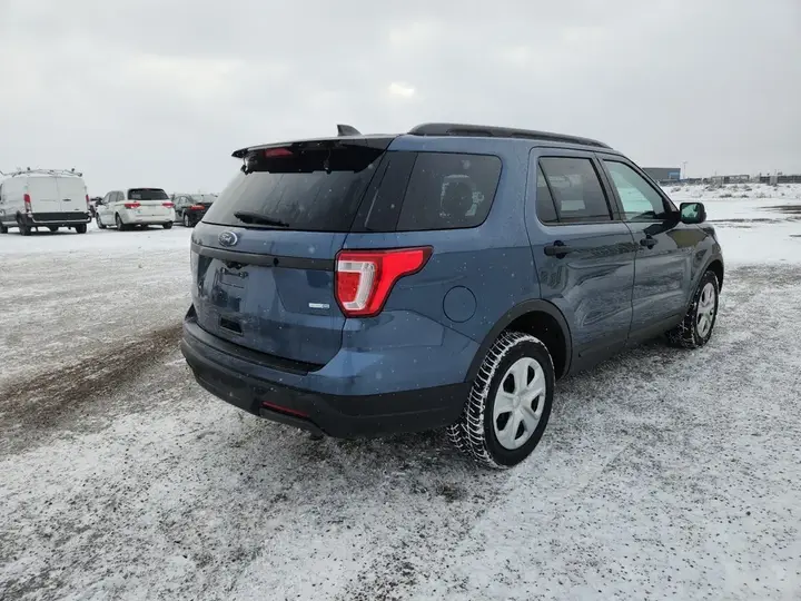 Ford Explorer 2018 photo 4