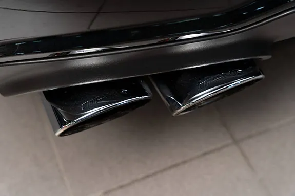 Mercedes-Benz C63 2012 photo 3