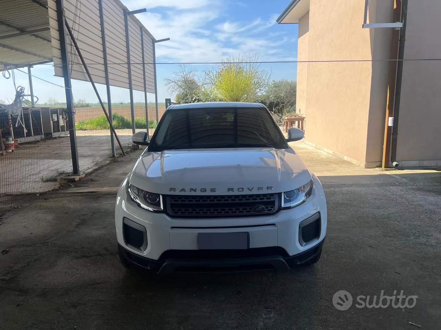 Land Rover Range Rover Evoque 2016 photo 2