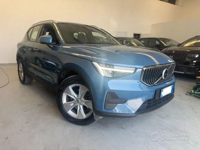 Volvo Xc40 2024 photo 2