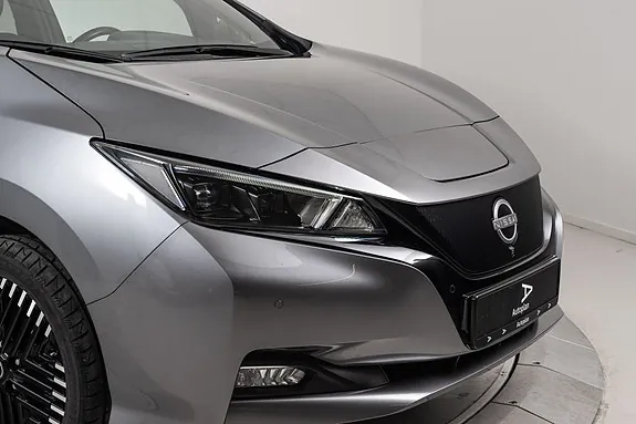 Nissan Leaf 2023 photo 3