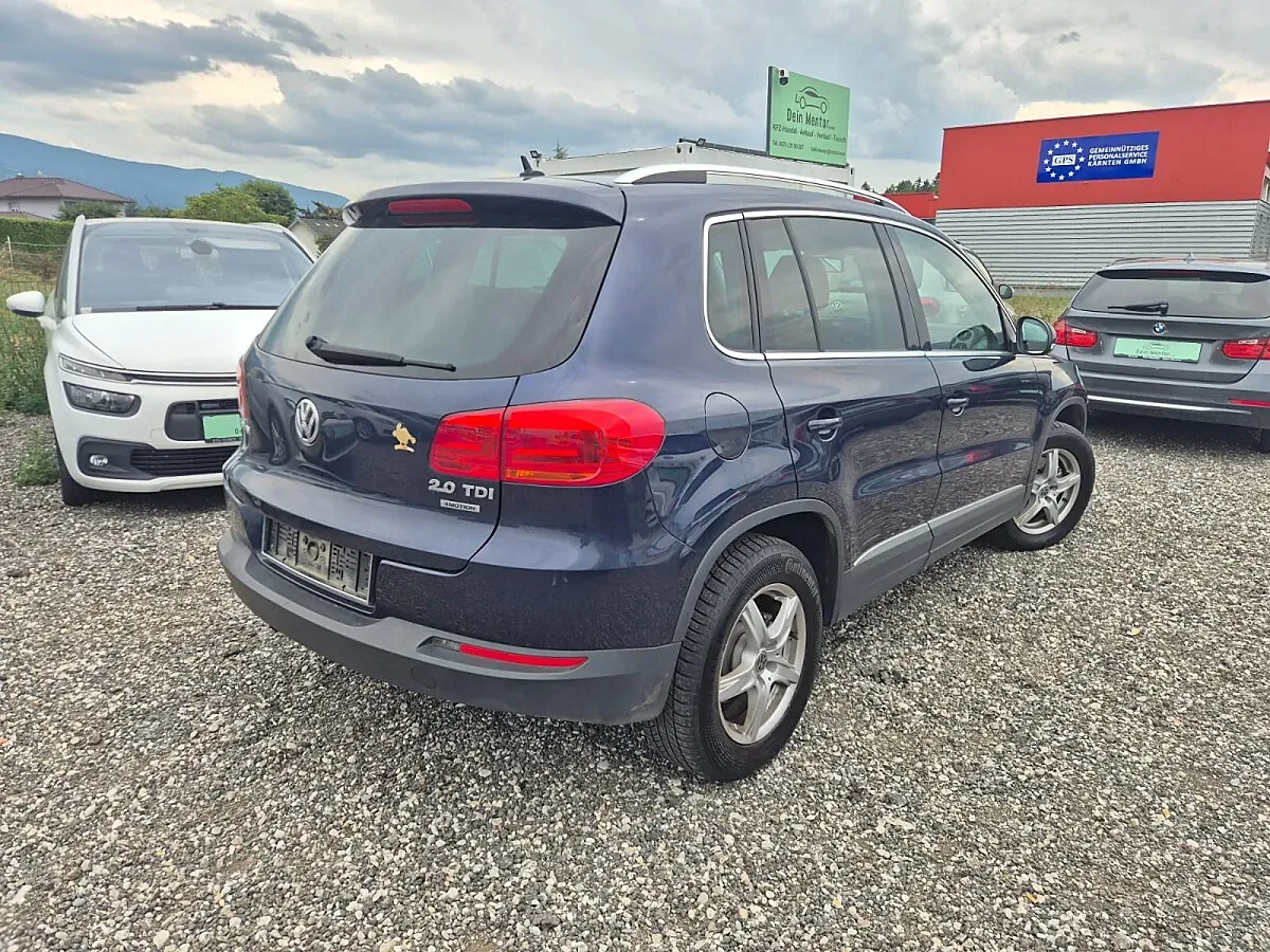 Volkswagen Tiguan 2012 photo 2