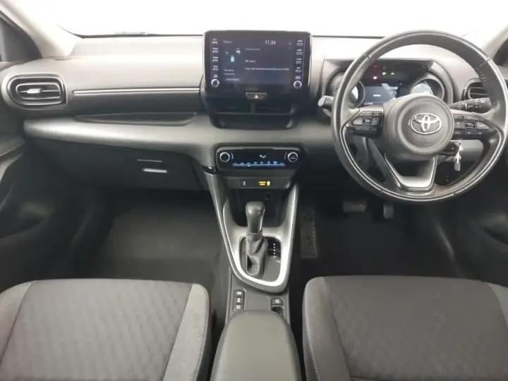 Toyota Yaris 2022 photo 3