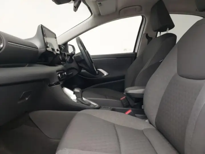 Toyota Yaris 2022 photo 5
