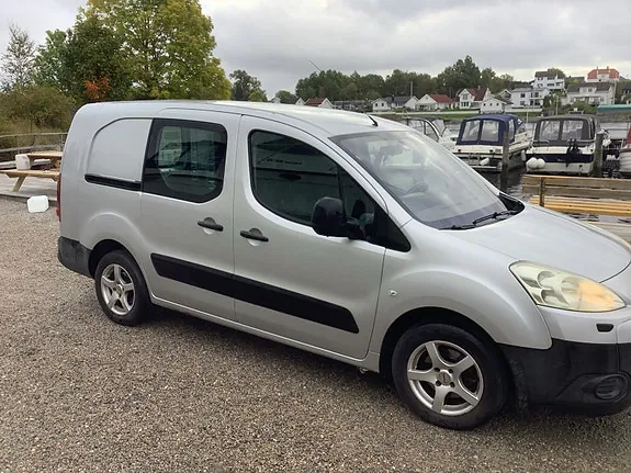 Peugeot Partner 2009 photo 2