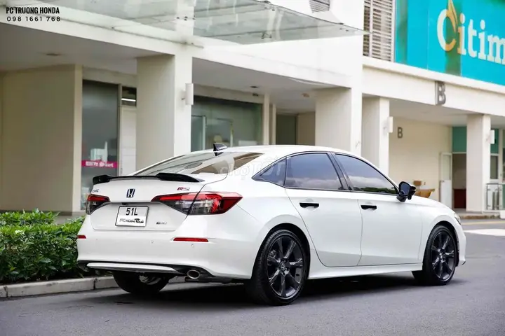 Honda Civic 2025 photo 4
