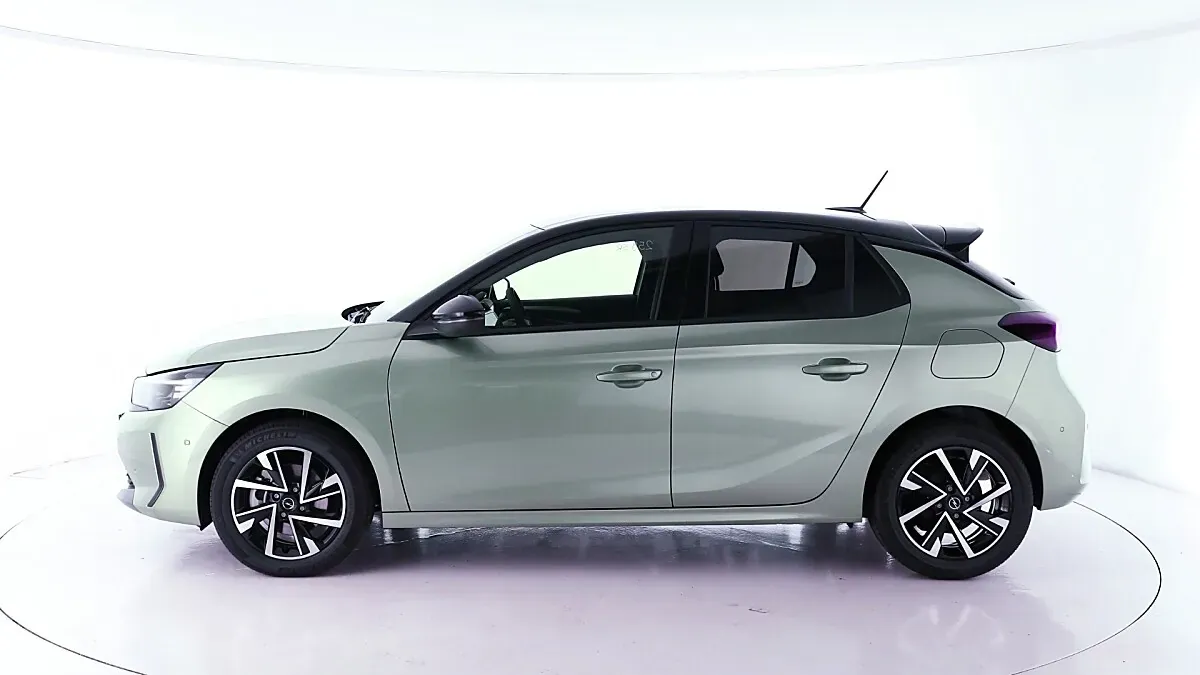 Opel Corsa photo 2