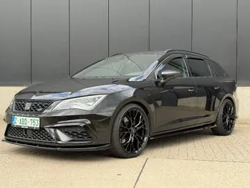 Seat Leon 2020 photo 2