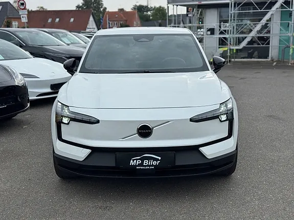 Volvo Ex30 2025 photo 2