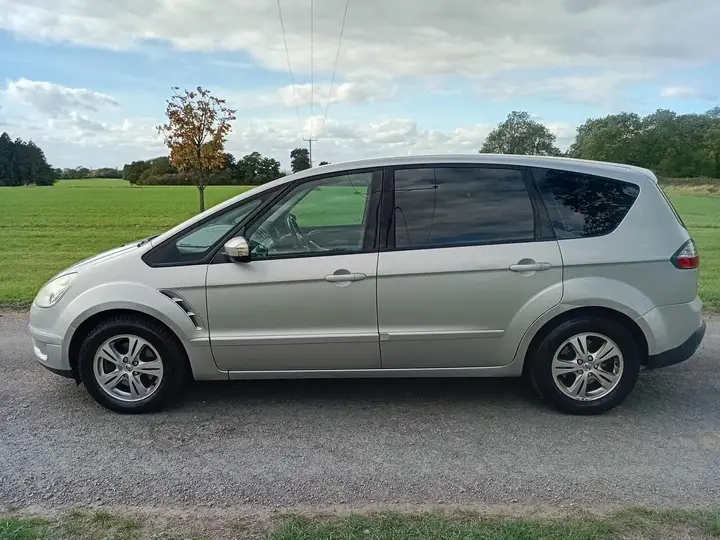 Ford S-Max 2008 photo 3