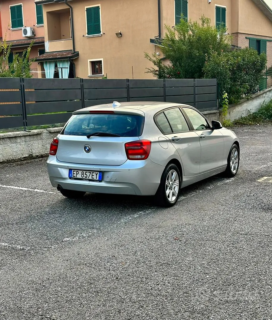 BMW 118D 2012 photo 4
