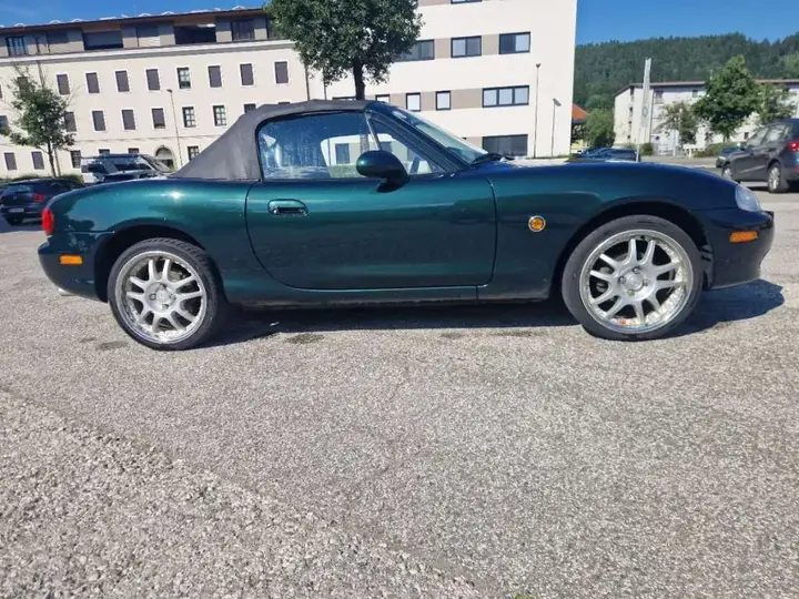 Mazda Mx-5 2003 photo 2