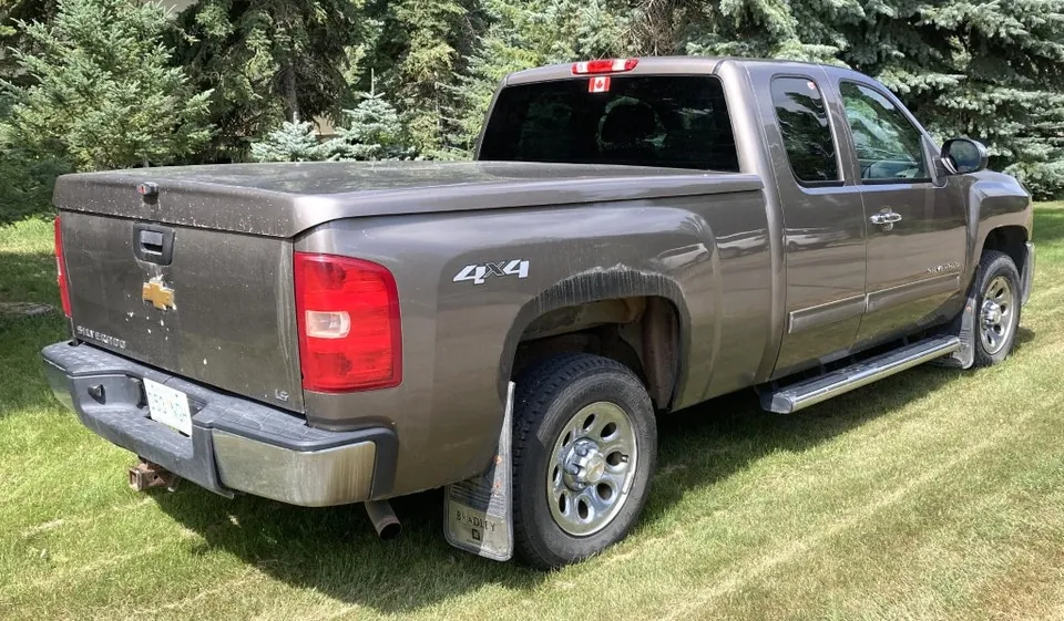 Chevrolet Silverado 1500 2013 photo 3