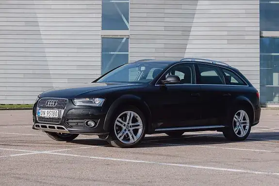 Audi A4 Allroad 2013 photo 2