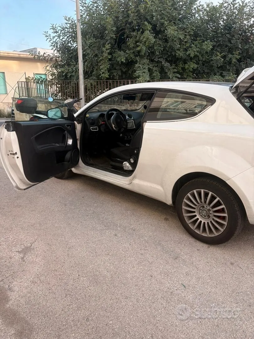 Alfa Romeo Mito 2009 photo 4