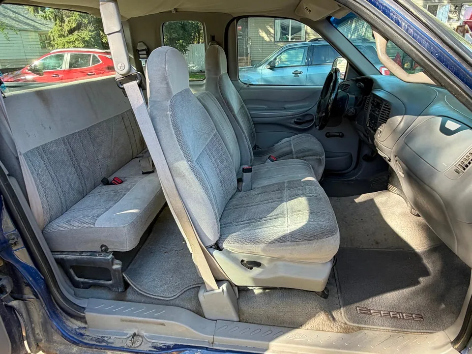 Ford F-150 1999 photo 3