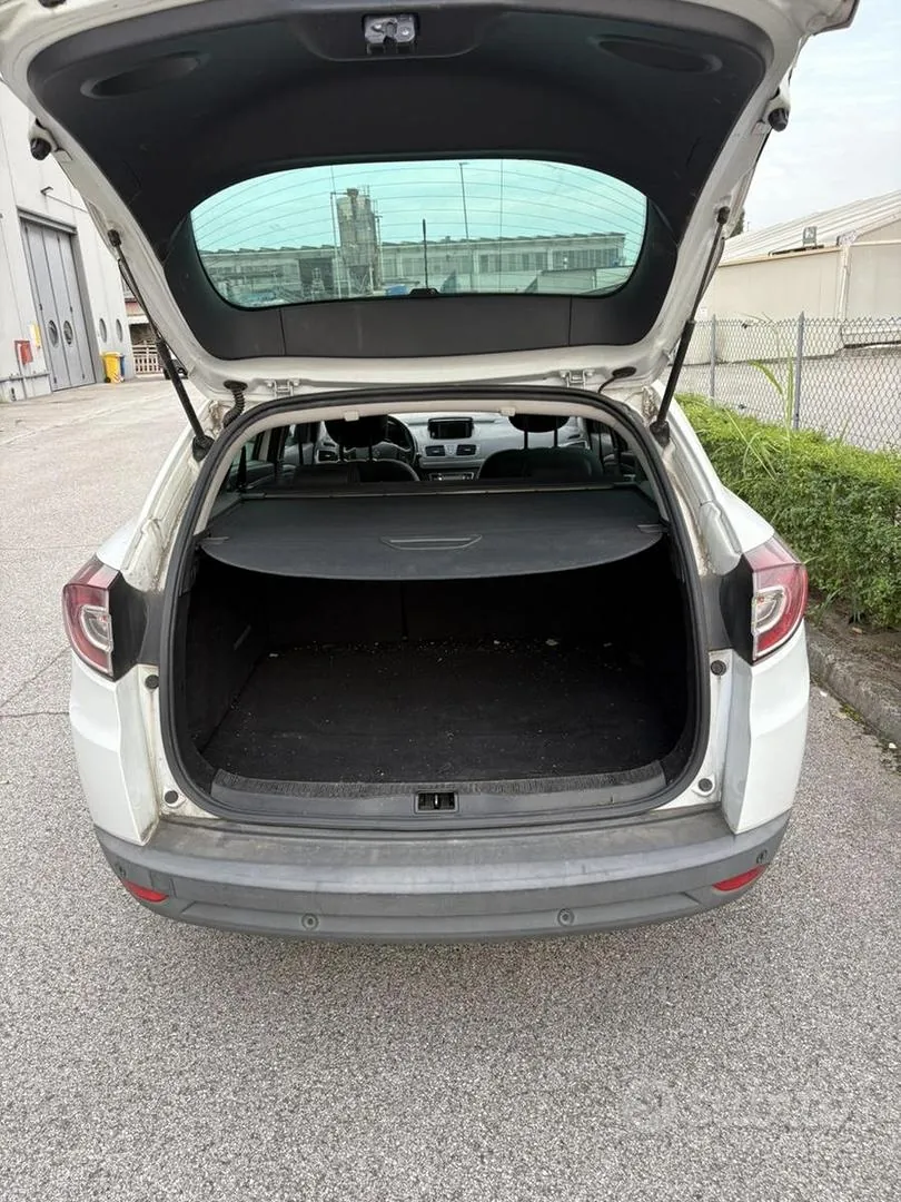 Renault Megane 2016 photo 3