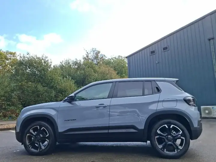 Jeep Avenger 2026 photo 4