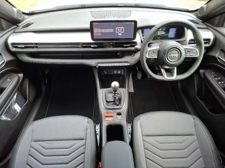 Jeep Avenger 2026 photo 3