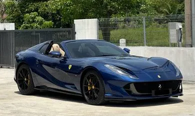 Ferrari 812