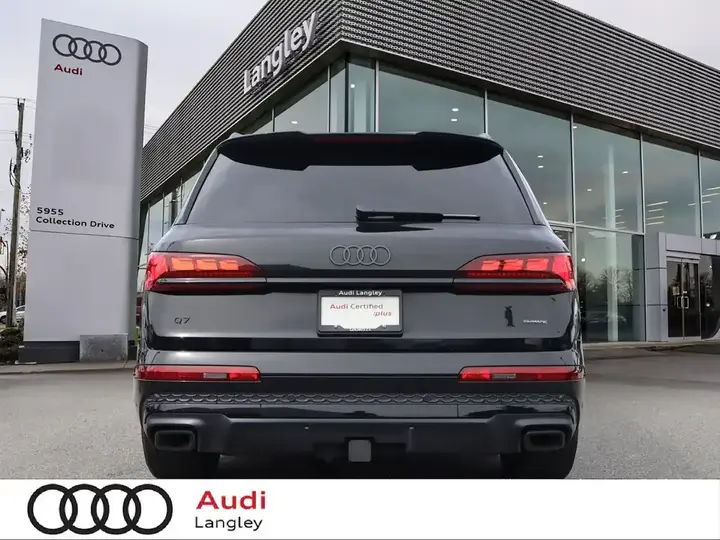 Audi Q7 2026 photo 4