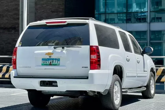 Chevrolet Suburban 2012 photo 5