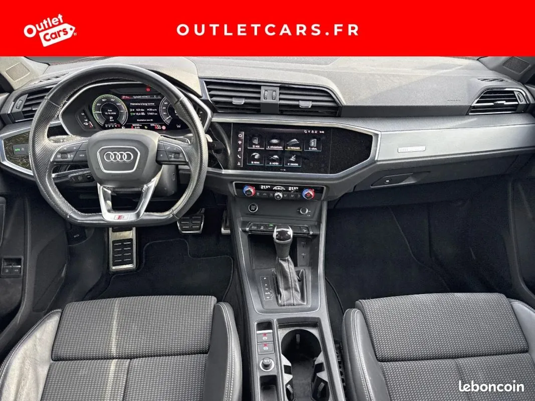 Audi Q3 2023 photo 3