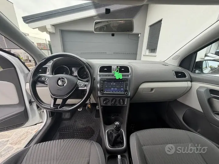 Volkswagen Polo 2014 photo 5