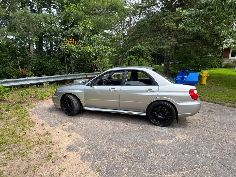 Subaru Wrx Sti 2005 photo 5