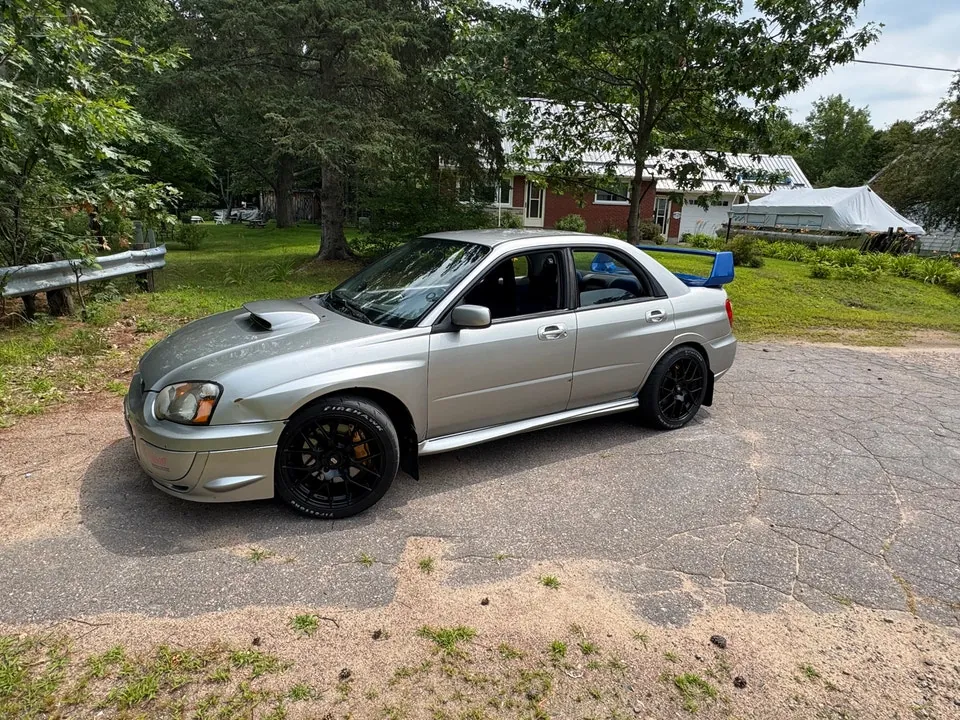Subaru Wrx Sti 2005 photo 4