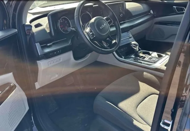 Kia Carnival 2024 photo 3