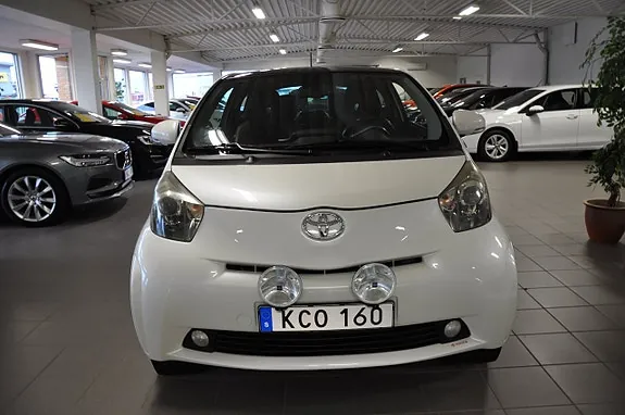 Toyota Iq 2009 photo 3