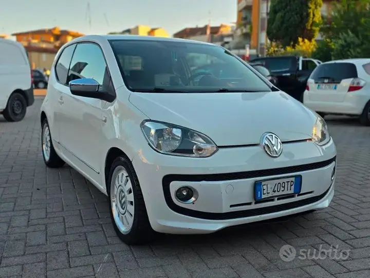Volkswagen Up