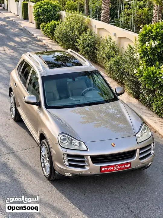 Porsche Cayenne S 2009 photo 2