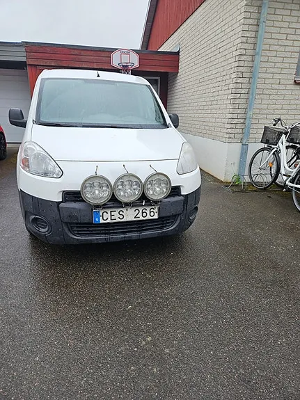 Peugeot Partner 2013 photo 2