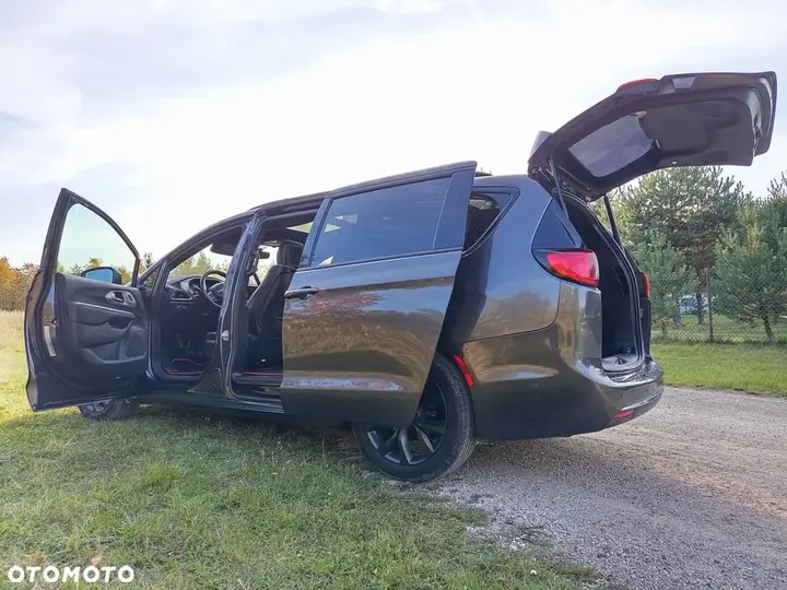 Chrysler Pacifica 2019 photo 5