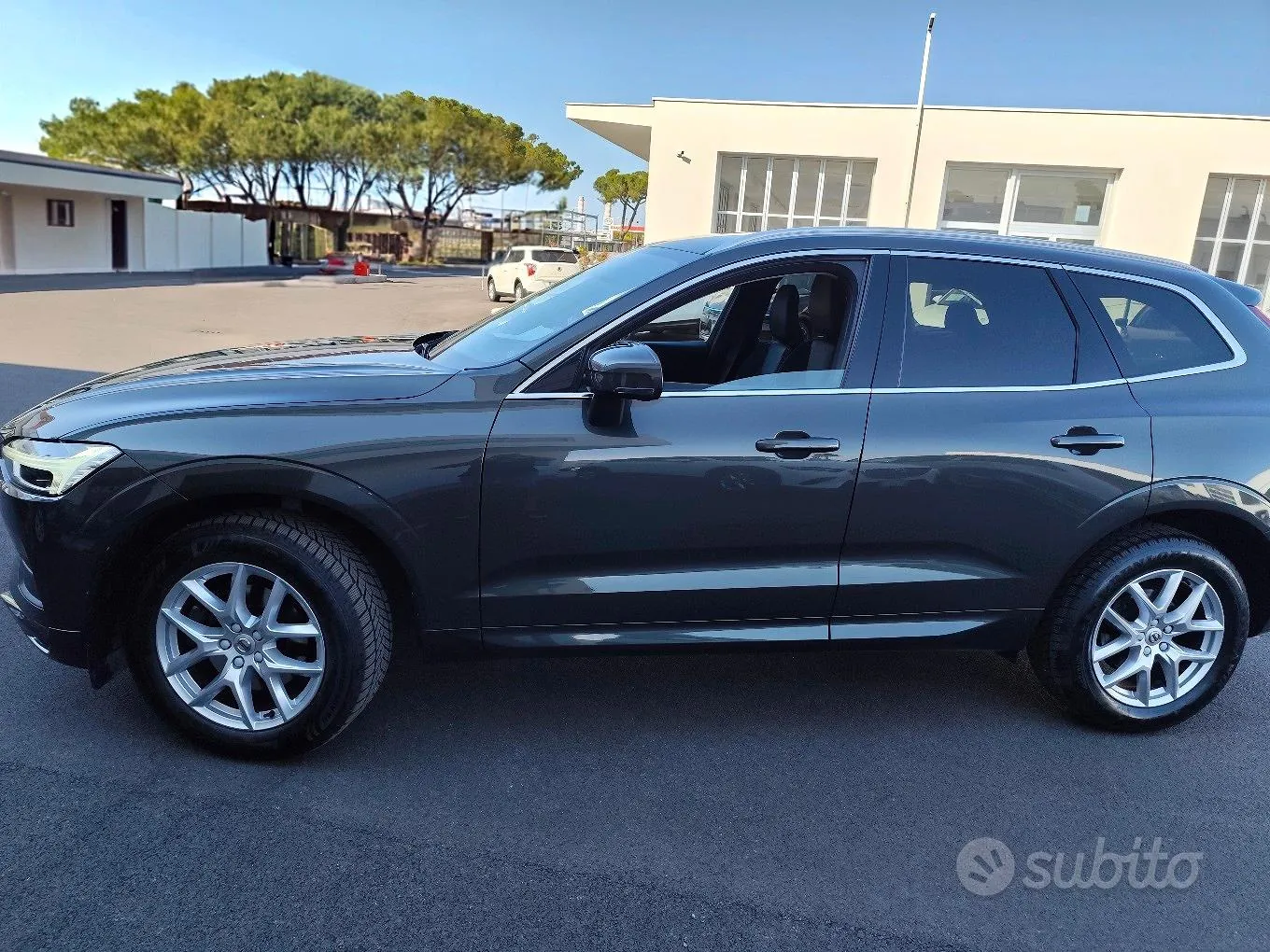 Volvo Xc60 2019 photo 2
